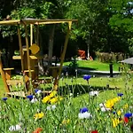 Bed & Breakfast Les Insolites De Jsk Saint-Leonard-des-Bois