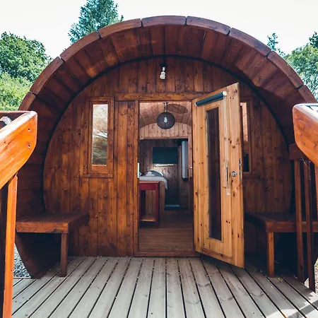 Couette-café Les Insolites De Jsk Saint-Léonard-des-Bois