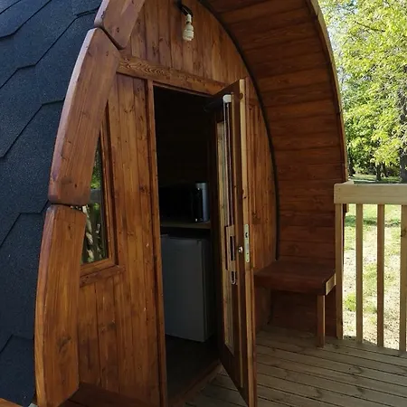 Les Insolites De Jsk Couette-café *