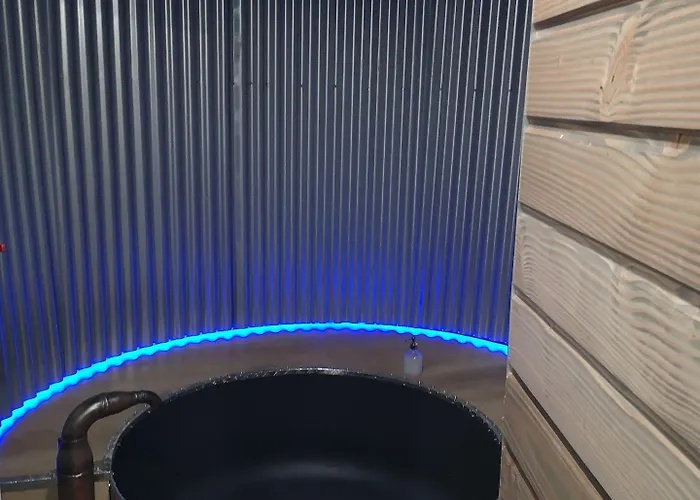 Les Insolites De Jsk Bed and breakfast