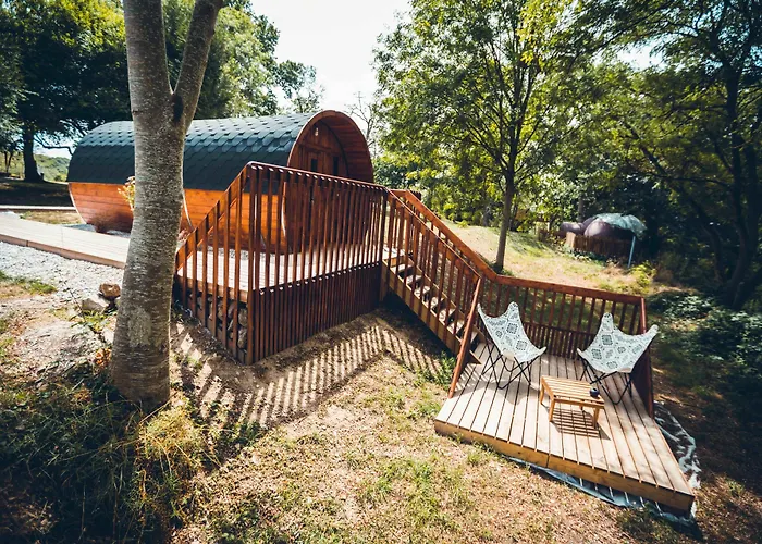 Les Insolites De Jsk * Saint-Léonard-des-Bois