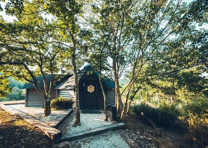 Les Insolites De Jsk Bed and breakfast