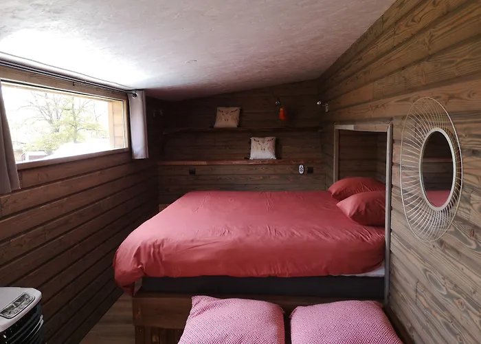 Les Insolites De Jsk * Saint-Léonard-des-Bois