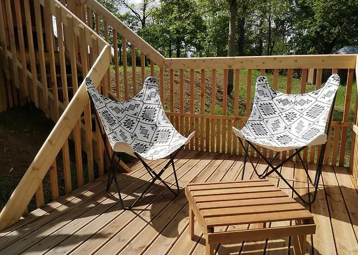 Bed and breakfast Les Insolites De Jsk Saint-Léonard-des-Bois