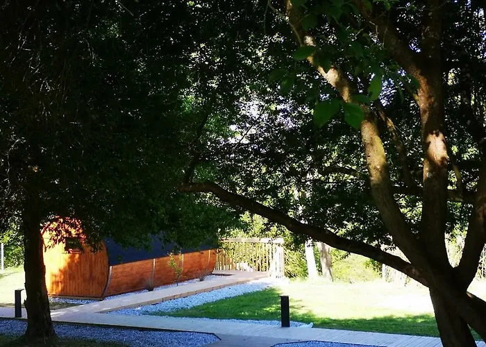 Les Insolites De Jsk Bed and breakfast