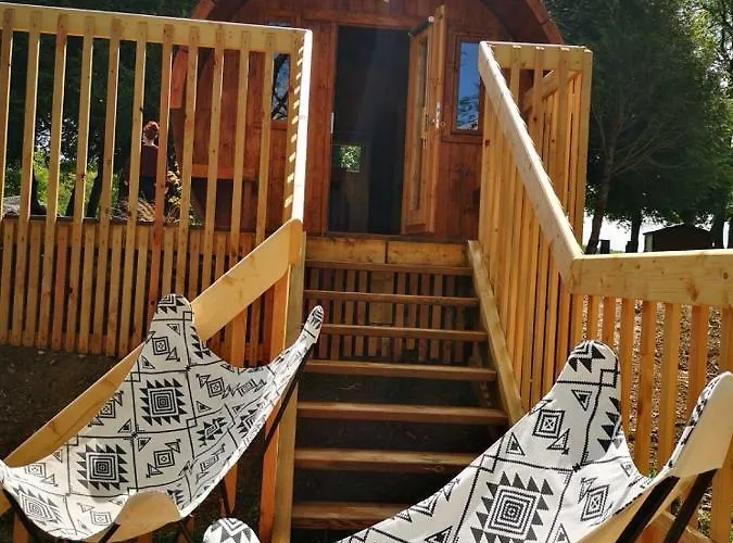 Bed and breakfast Les Insolites De Jsk