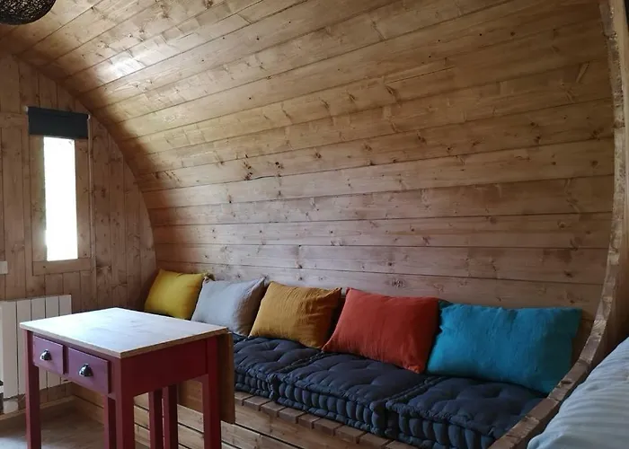 Bed and breakfast Les Insolites De Jsk *