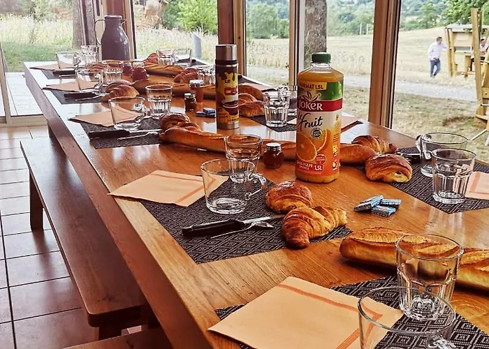 Les Insolites De Jsk Bed & Breakfast *